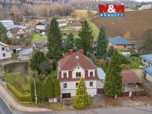 Prodej rodinného domu, Sadov - Lesov, 290 m2