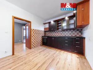 Pronájem bytu 2+kk, Karlovy Vary - Bohatice, Jáchymovská, 52 m2