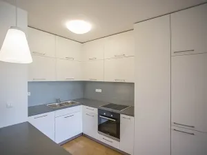 Pronájem bytu 4+kk, Praha - Veleslavín, Pod dvorem, 100 m2