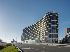 Pronájem kanceláře, Praha - Nusle, Pikrtova, 536 m2