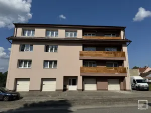 Prodej činžovního domu, Horní Stropnice, 520 m2