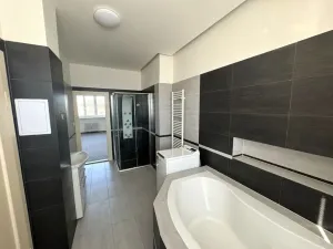 Pronájem bytu 3+1, Ostrava - Moravská Ostrava, Nádražní, 80 m2