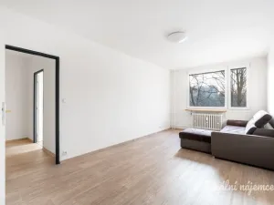 Pronájem bytu 2+kk, Praha - Kobylisy, Kubíkova, 50 m2