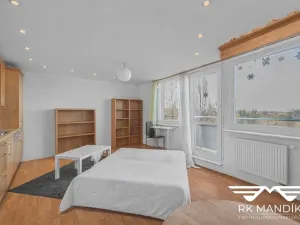 Pronájem bytu 2+kk, Praha - Liboc, Navigátorů, 44 m2