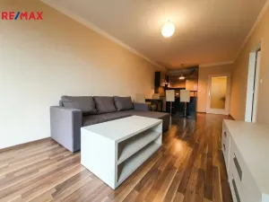 Pronájem bytu 2+kk, Praha - Letňany, Bechlínská, 53 m2