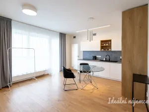 Pronájem bytu 1+kk, Praha - Michle, U plynárny, 37 m2
