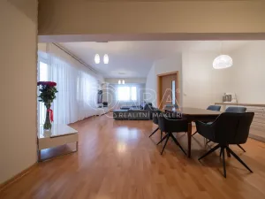 Prodej bytu 3+kk, Praha - Letňany, Malkovského, 94 m2