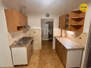 Pronájem bytu 1+1, Opava, Ochranova, 36 m2