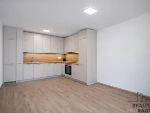 Pronájem bytu 2+kk, Pardubice, Nová Tesla, 62 m2