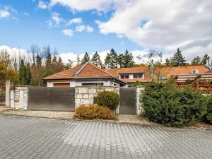 Prodej rodinného domu, Brno, Ve vilkách, 230 m2