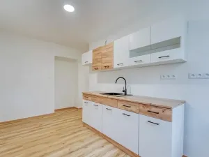 Pronájem bytu 2+1, Klatovy, 60 m2
