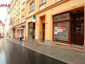 Pronájem obchodního prostoru, Karlovy Vary, Jugoslávská, 31 m2