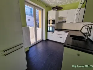 Pronájem bytu 2+1, Praha - Podolí, Podolská, 58 m2