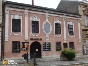 Pronájem kanceláře, Holešov, nám. Dr. E. Beneše, 164 m2