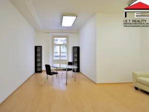 Pronájem kanceláře, Praha - Nové Město, Zlatnická, 29 m2