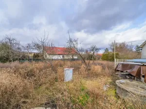 Prodej pozemku pro bydlení, Běštín, 390 m2