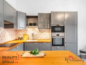 Prodej bytu 3+kk, Praha - Smíchov, Zborovská, 74 m2