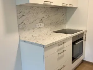 Pronájem bytu 2+kk, Praha - Kobylisy, Mirovická, 44 m2