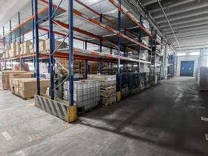 Pronájem skladu, Liberec, Bánskobystrická, 6000 m2