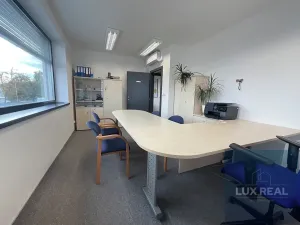 Pronájem kanceláře, Brno, Úlehlova, 110 m2