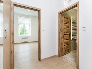 Pronájem bytu 1+kk, Hradec Králové, náměstí Svobody, 30 m2