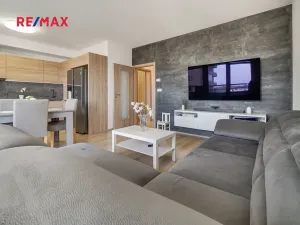 Prodej bytu 3+kk, Praha - Letňany, Hlučkova, 81 m2