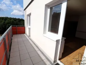 Pronájem bytu 2+kk, Brno - Žebětín, Novodvorská, 79 m2