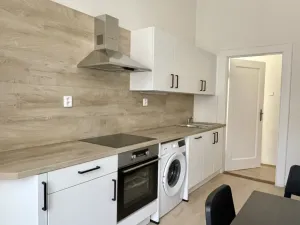 Pronájem bytu 3+1, Mariánské Lázně, Hlavní třída, 87 m2