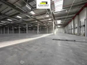 Pronájem skladu, Pohořelice, Brněnská, 8640 m2
