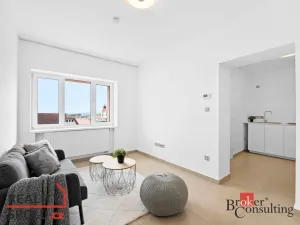 Prodej bytu 1+kk, Žacléř, Rýchorské náměstí, 23 m2