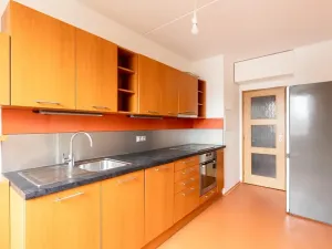 Pronájem bytu 3+1, Praha - Troja, Svídnická, 73 m2