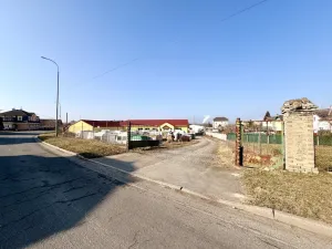 Prodej obchodního prostoru, Planá, 1200 m2