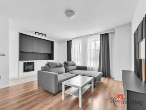 Pronájem bytu 2+kk, Hradec Králové - Kukleny, Pražská třída, 52 m2