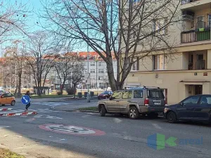 Pronájem bytu 2+kk, Praha - Dejvice, Koulova, 41 m2