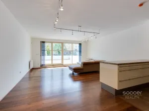 Pronájem bytu 4+kk, Praha - Břevnov, Šlikova, 156 m2