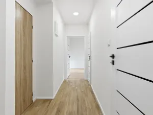 Pronájem bytu 2+kk, Karlovy Vary, Šmeralova, 50 m2