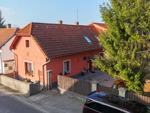 Prodej rodinného domu, Polepy - Okna, 211 m2