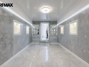 Prodej obchodního prostoru, Karlovy Vary - Rybáře, Konečná, 72 m2