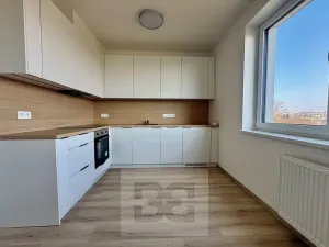 Pronájem bytu 2+kk, Brno, Jižní, 37 m2