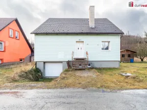 Prodej rodinného domu, Karlovice, 220 m2