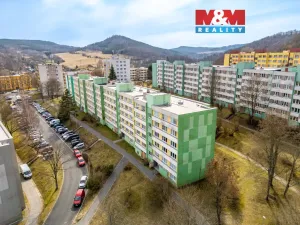 Prodej bytu 3+1, Český Krumlov - Plešivec, Sídliště Plešivec, 73 m2