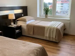 Pronájem pokoje, Praha - Suchdol, Suchdolské náměstí, 24 m2