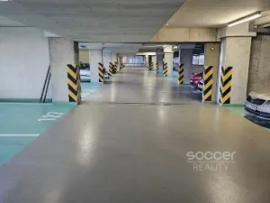 Pronájem garážového stání, Praha - Střížkov, Zakšínská, 15 m2
