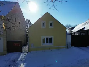 Prodej rodinného domu, Ondřejov, nám. 9. května, 74 m2