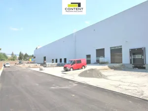 Pronájem skladu, Kněževes, Nad Kovárnou, 4432 m2