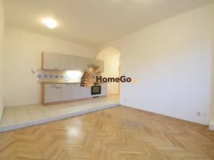 Pronájem bytu 2+kk, Praha - Nusle, U gymnázia, 58 m2