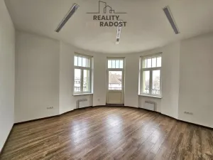 Pronájem kanceláře, Hodonín, Velkomoravská, 62 m2