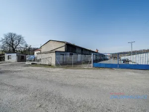 Prodej výrobních prostor, Bílovec, 629 m2