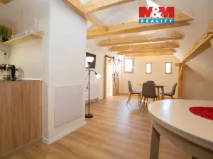 Prodej bytu 2+kk, Jindřichův Hradec - Jindřichův Hradec III, Mlýnská, 76 m2