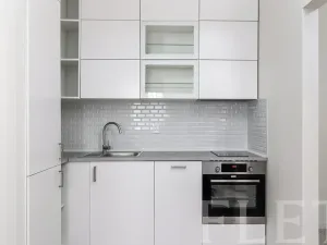 Prodej bytu 2+1, Praha - Holešovice, Stupkova, 48 m2